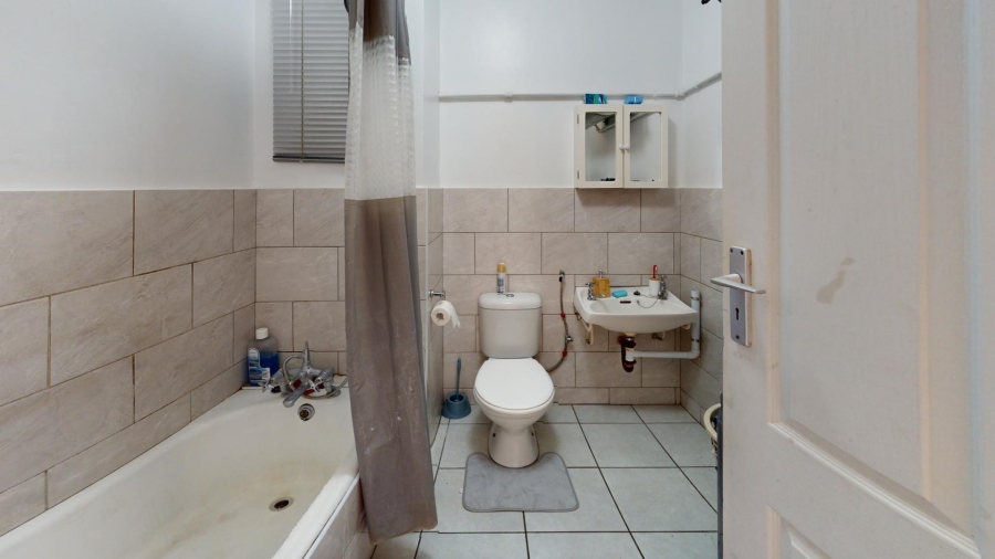 2 Bedroom Property for Sale in Humewood Eastern Cape